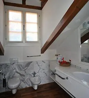 Sleeps 5 Pool Wifi *